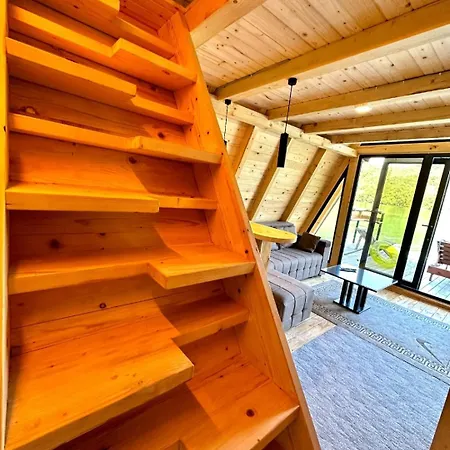 Splav Horizont Ferienhaus